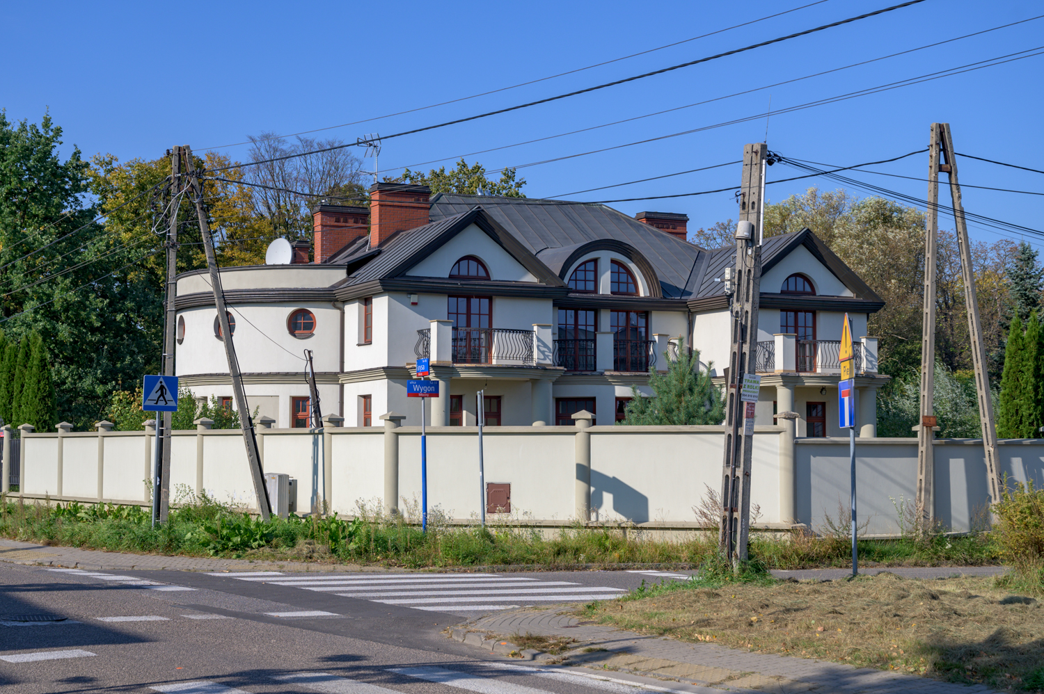 Zdjęcie architektury budynku Dom jednorodzinny